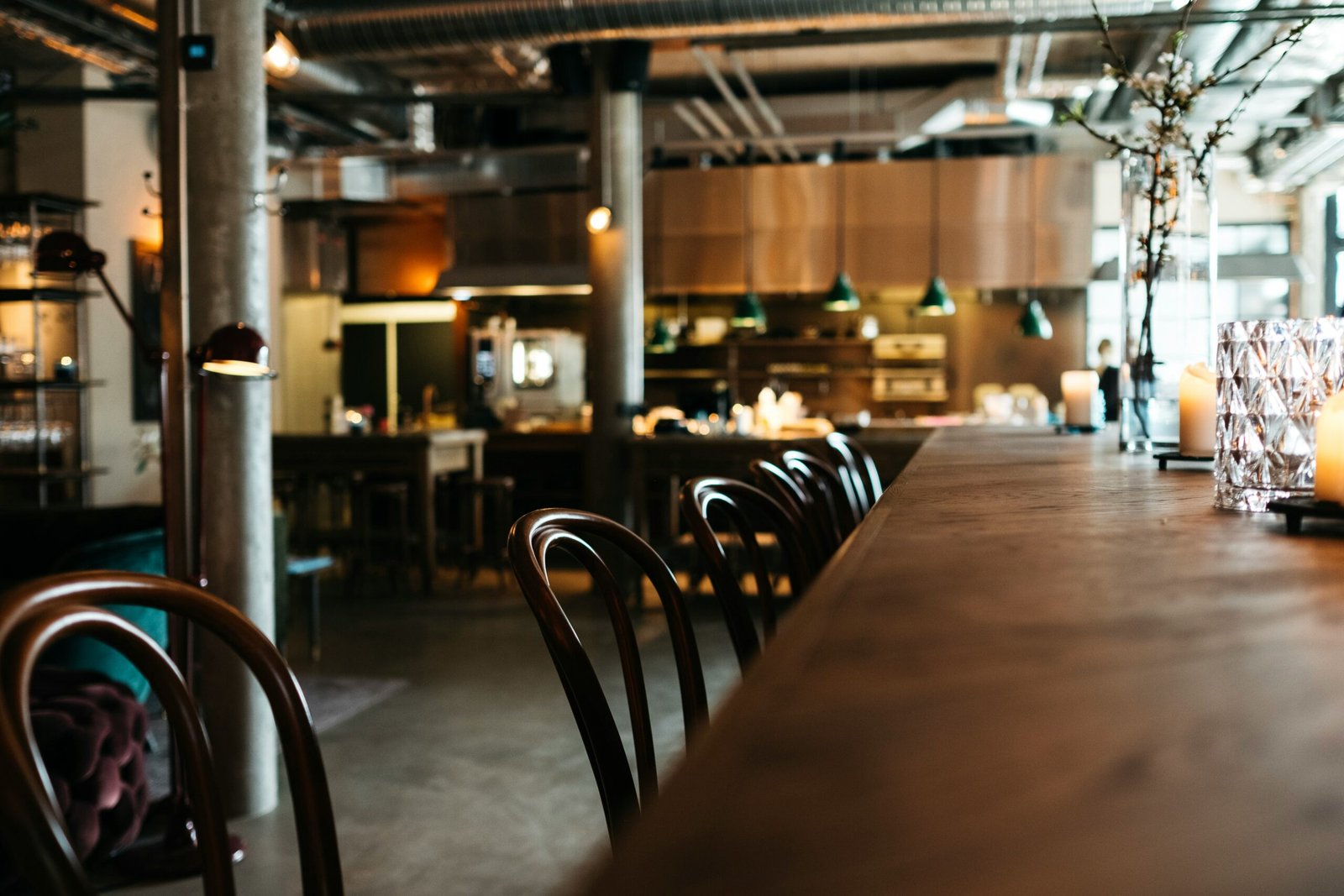 jonas-jacobsson-1iTKoFJvJ6E-unsplash